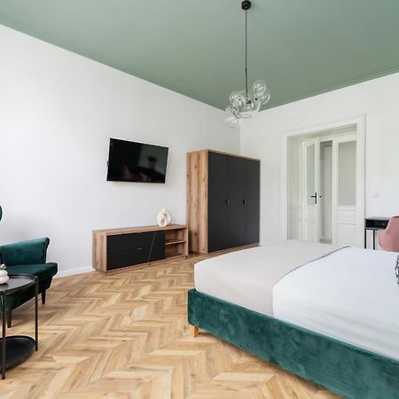 Two Bedroom Apartment - Dietla 11 Cracovia Esterno foto