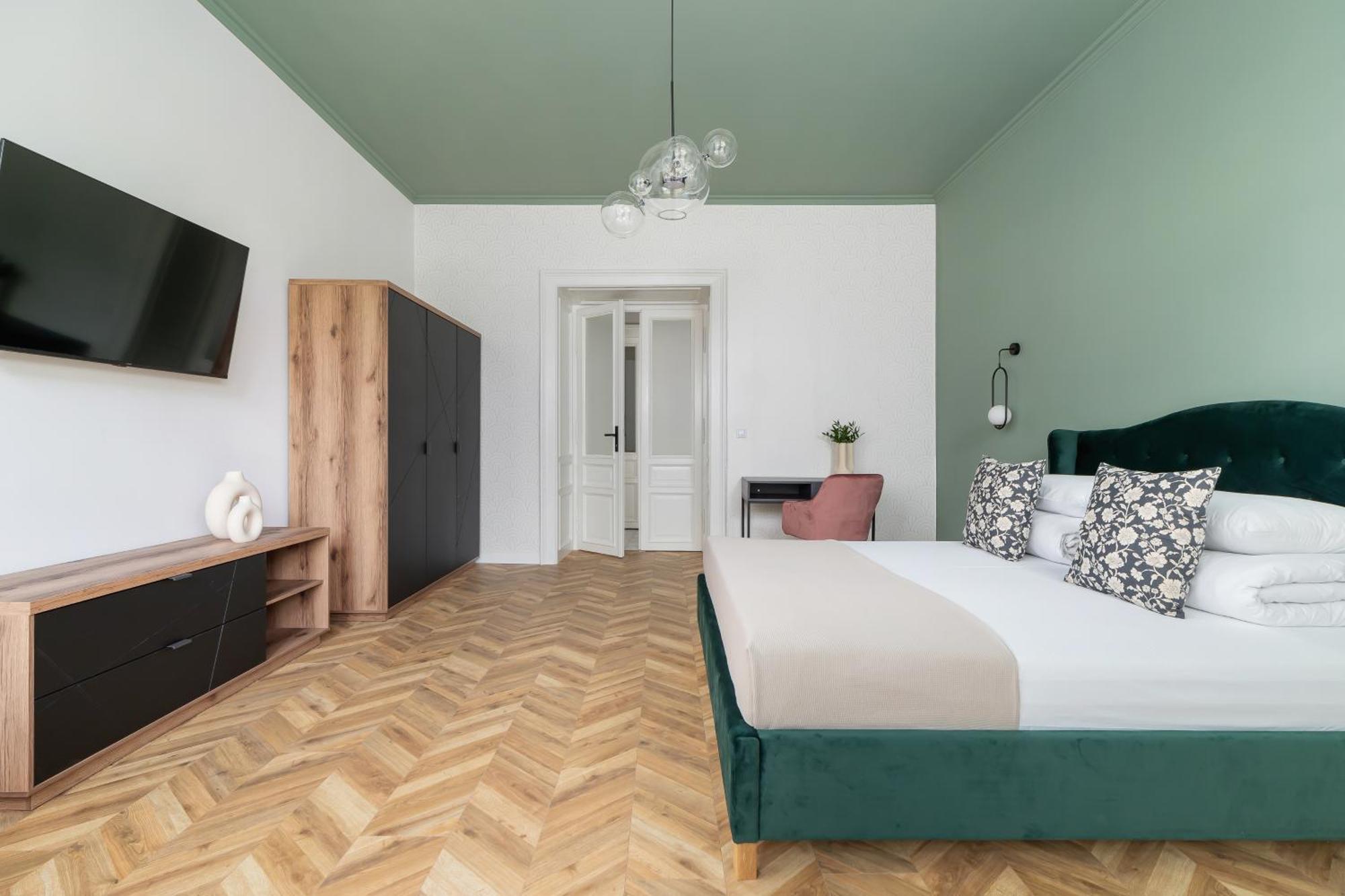 Two Bedroom Apartment - Dietla 11 Cracovia Esterno foto